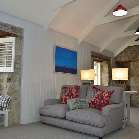 Sunny Corner Apartment Mousehole Exterior photo